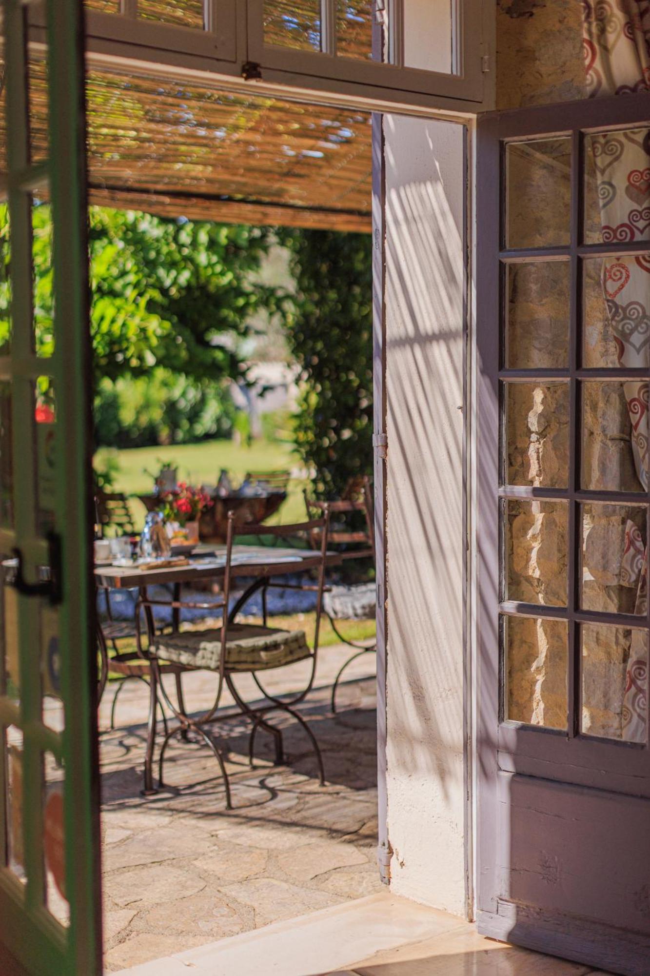 Hotel Du Clos Le Rouret ภายนอก รูปภาพ
