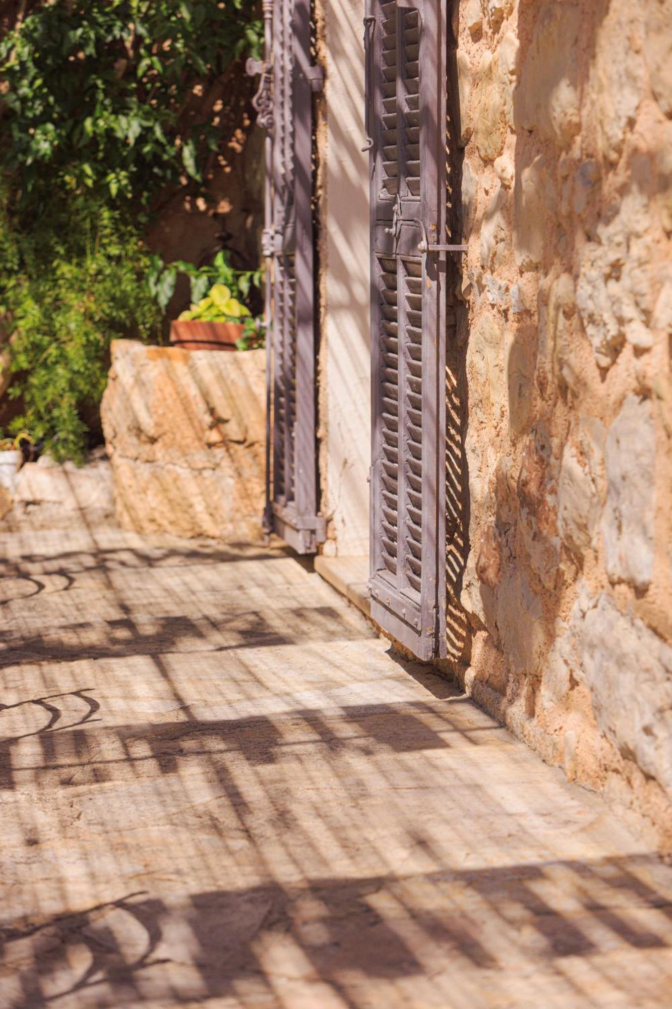 Hotel Du Clos Le Rouret ภายนอก รูปภาพ