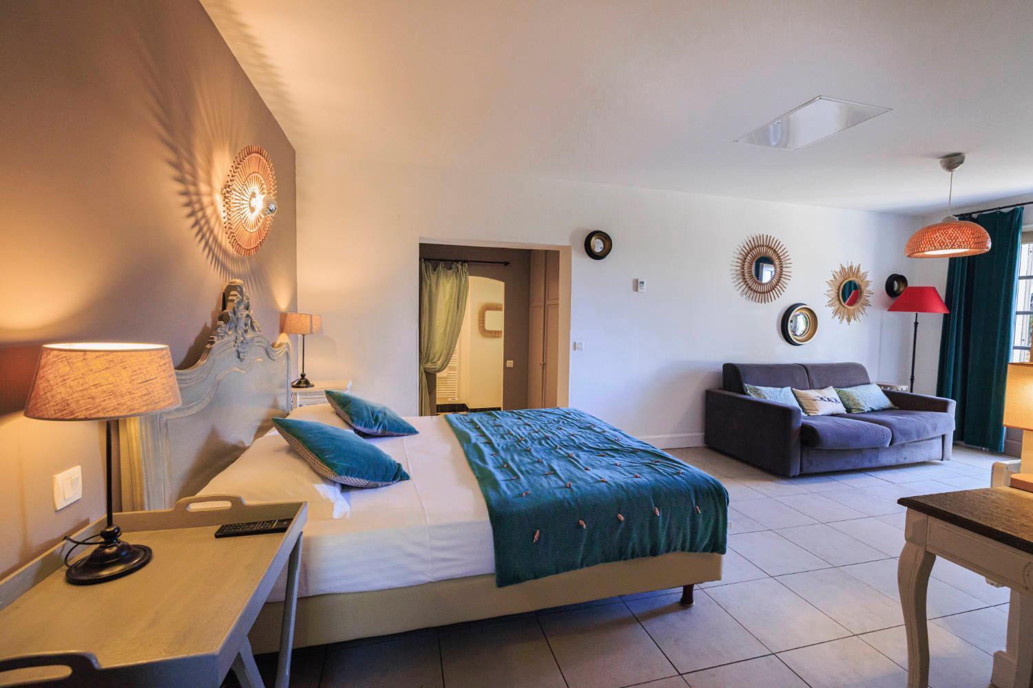 Hotel Du Clos Le Rouret ภายนอก รูปภาพ