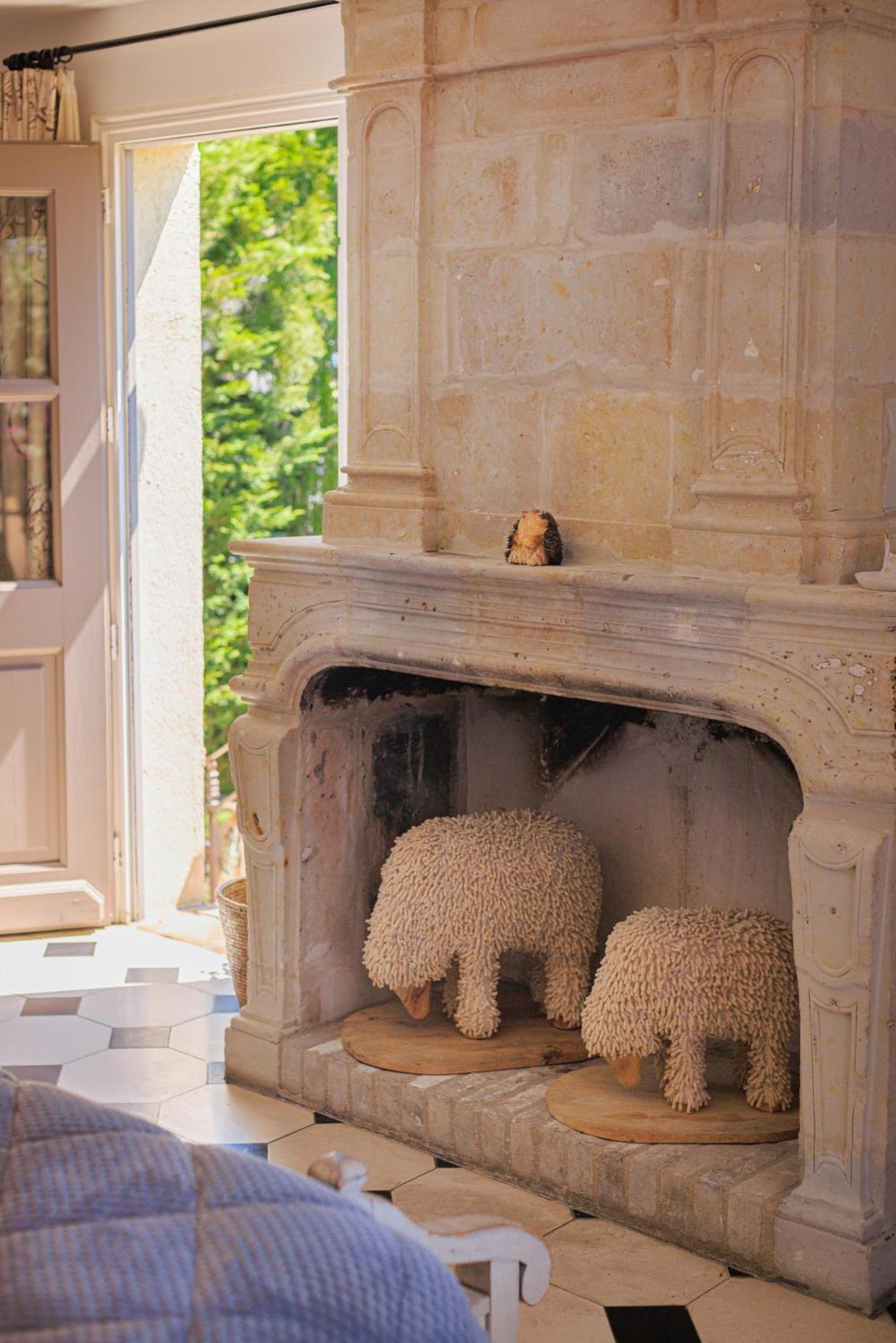 Hotel Du Clos Le Rouret ภายนอก รูปภาพ